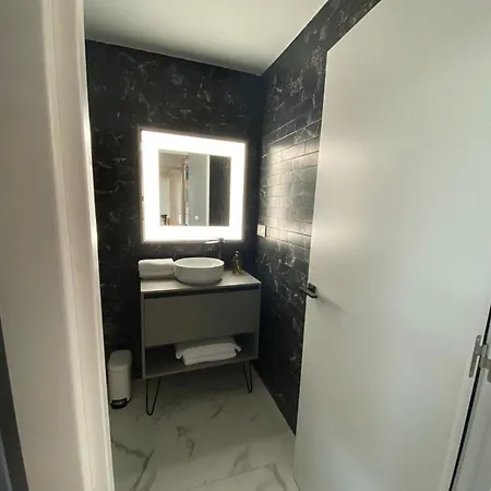 1907 公寓式酒店 4*