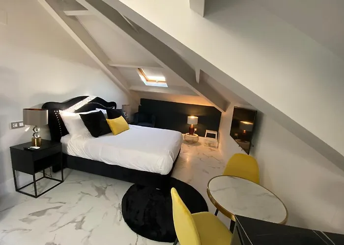 1907 Hotel apartamentowy Gijón