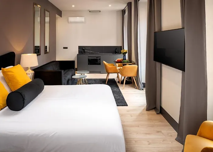 Aparthotel 1907 Gijón